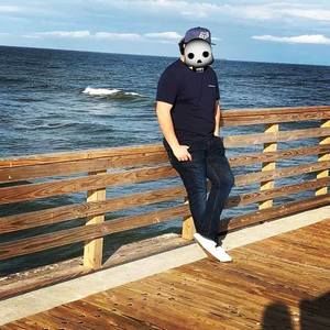 Meet your Posher, Miguel rene